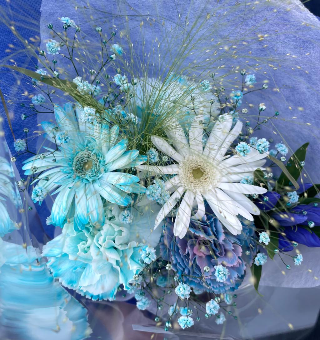 花束🩵