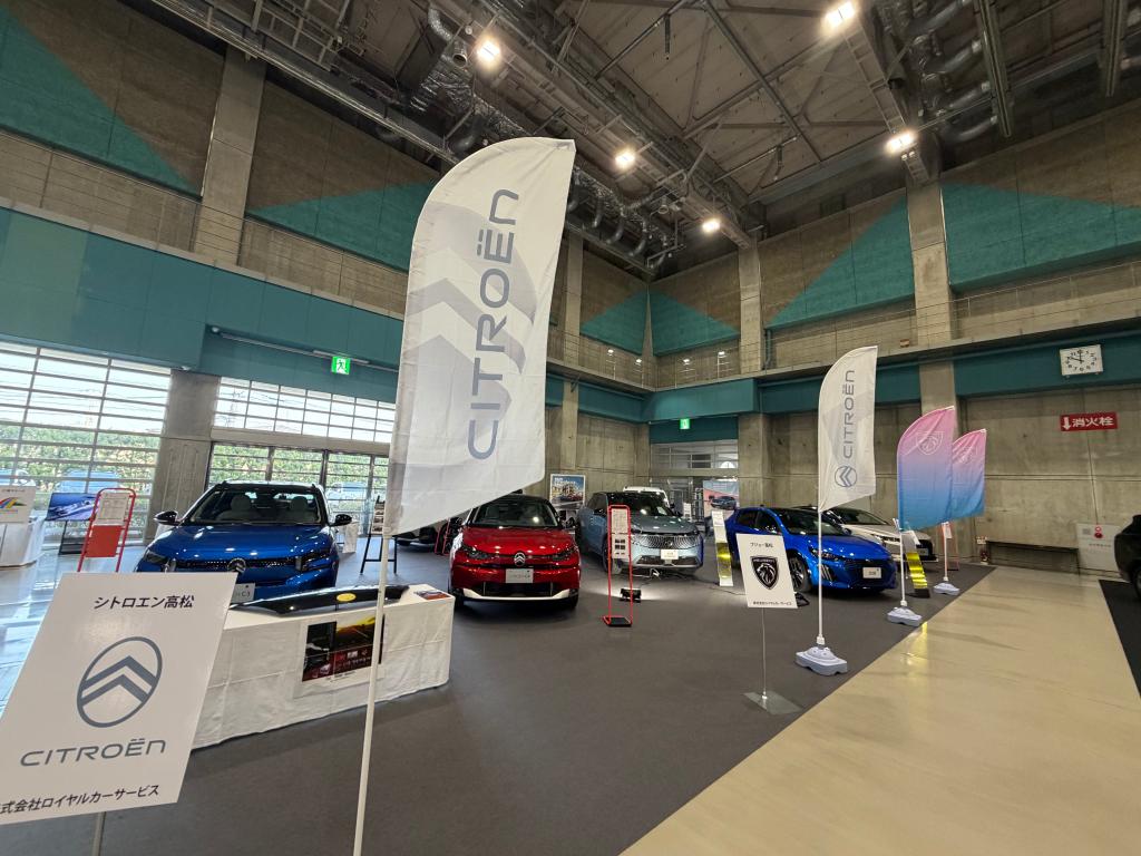 香川輸入車ショウ1日目